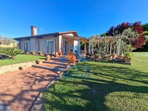 casa indipendente in vendita a Montespertoli in zona Le Galvane