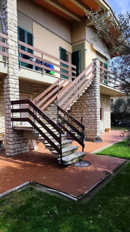casa indipendente in vendita a Montespertoli in zona Le Galvane