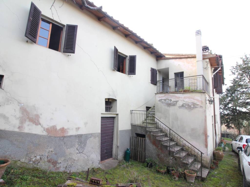 casa indipendente in vendita a Montespertoli