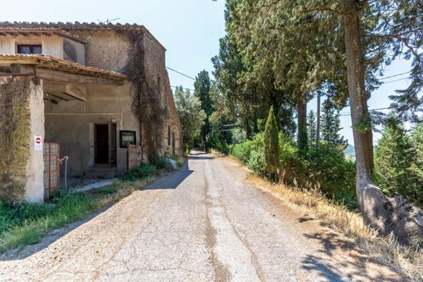 quadrivano in vendita a Montespertoli