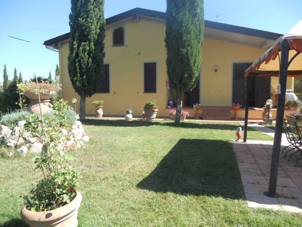 casa indipendente in vendita a Montespertoli
