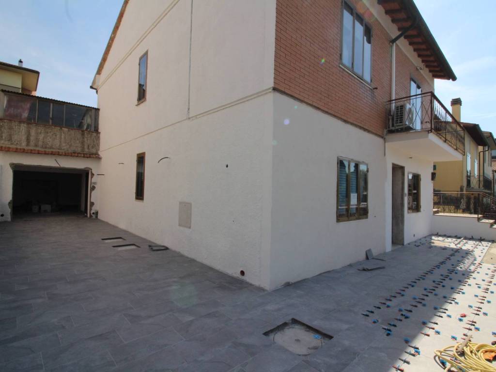 appartamento in vendita a Montespertoli in zona Le Galvane