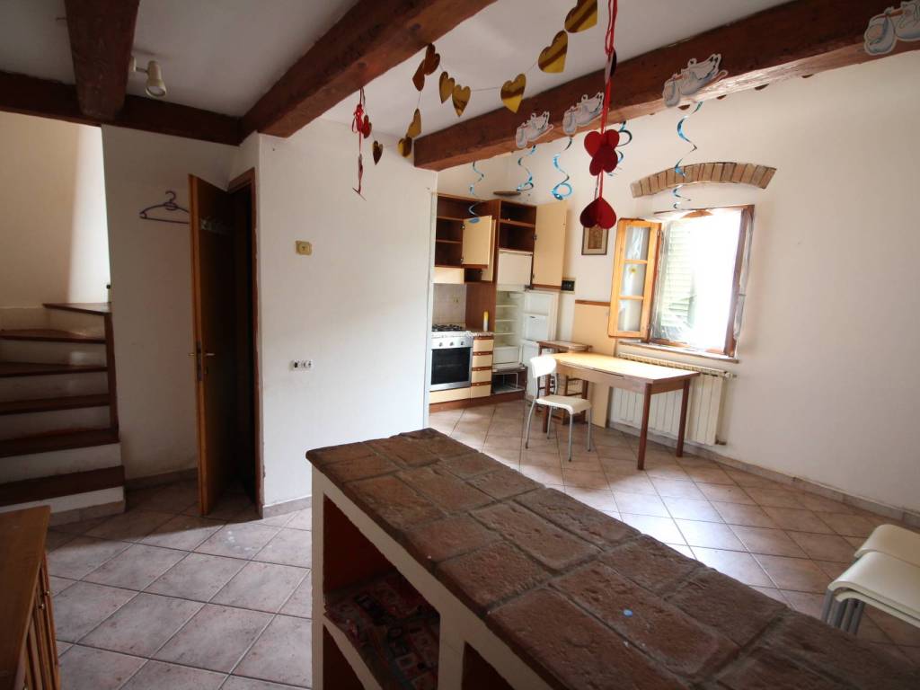 appartamento in vendita a Montespertoli in zona Le Galvane