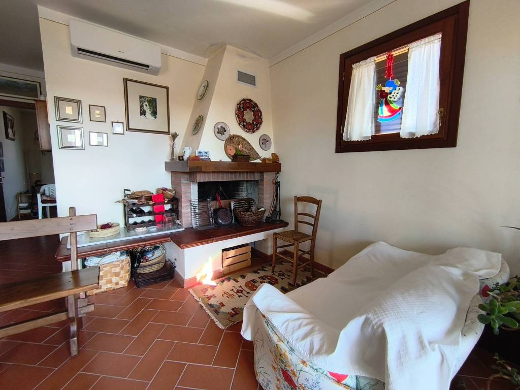 appartamento in vendita a Montespertoli in zona Le Galvane