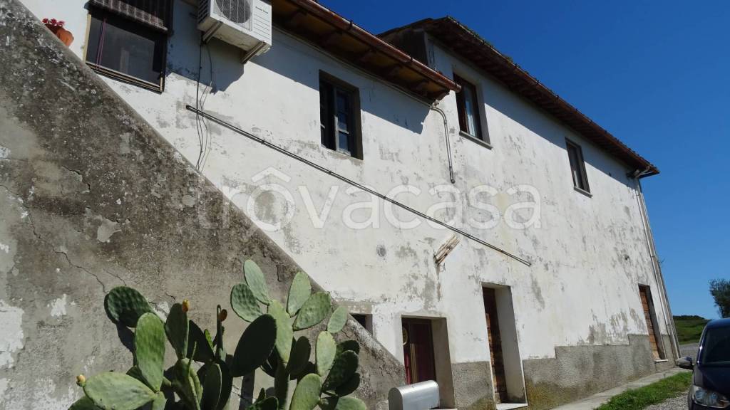 ufficio in vendita a Montespertoli in zona Trecento