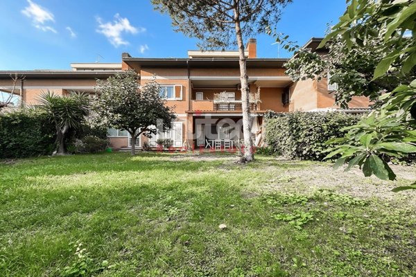 casa indipendente in vendita a Montespertoli