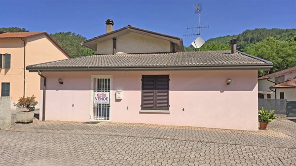 casa indipendente in vendita a Palazzuolo sul Senio