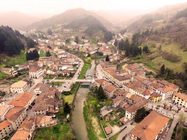 casa indipendente in vendita a Palazzuolo sul Senio