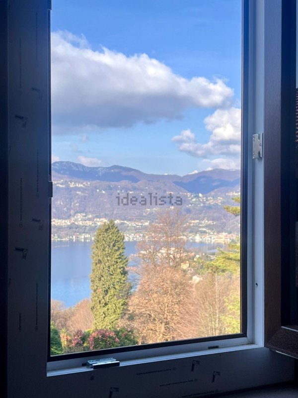 casa indipendente in vendita ad Ameno