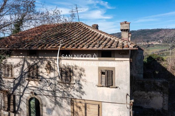casa indipendente in vendita a Pelago