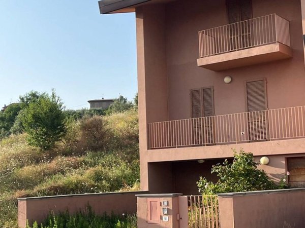 casa indipendente in vendita a Pelago in zona Diacceto