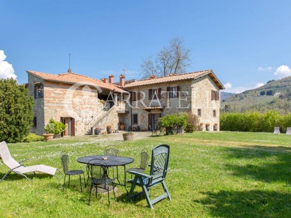 casa indipendente in vendita a Pelago in zona Diacceto
