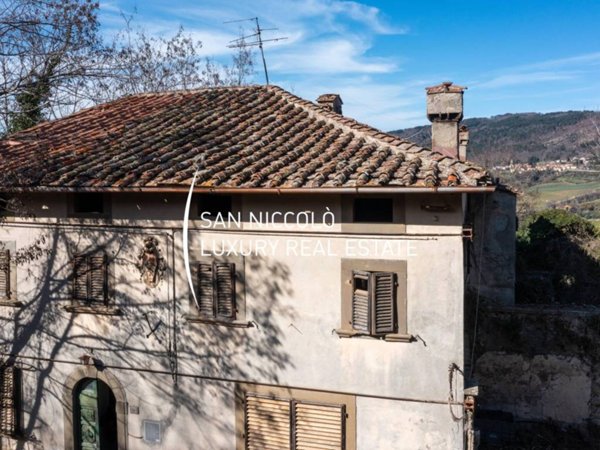 casa indipendente in vendita a Pelago