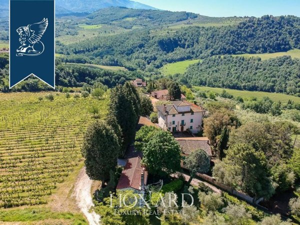 villa in vendita a Pelago