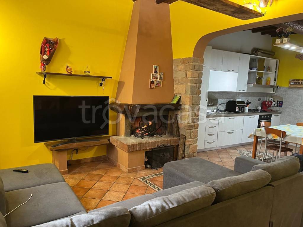 appartamento in vendita a Pelago in zona San Francesco