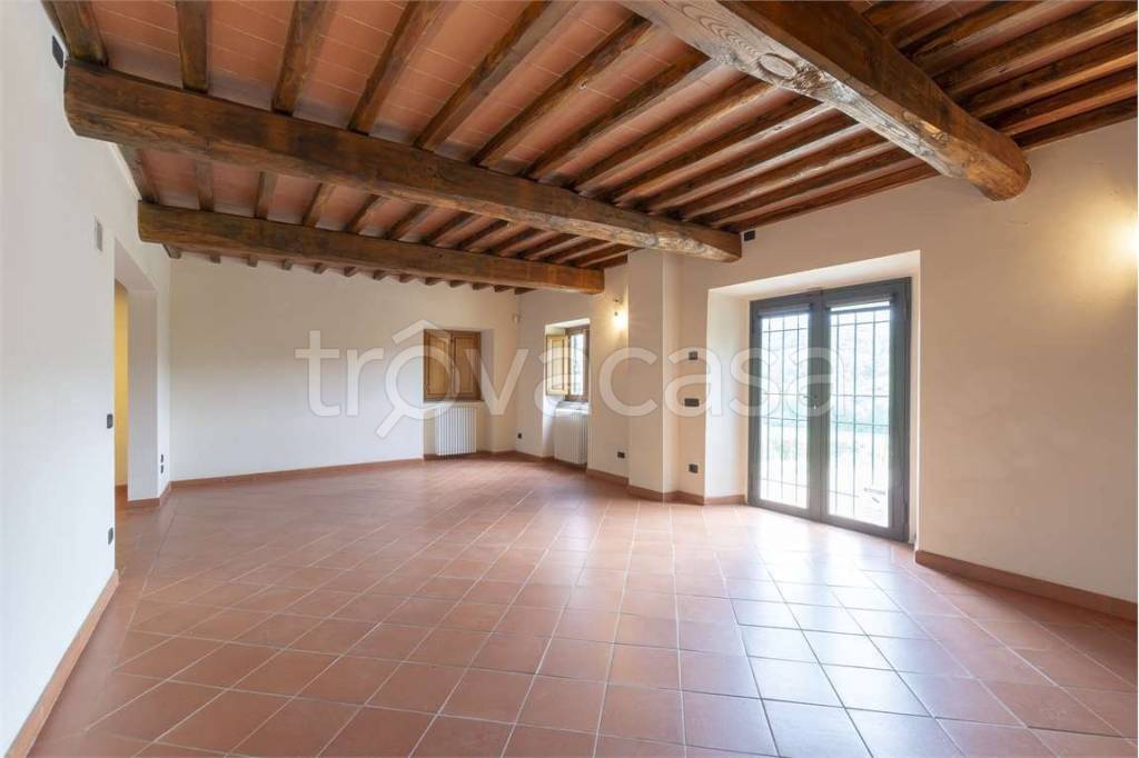 casa indipendente in vendita a Pelago in zona Carbonile
