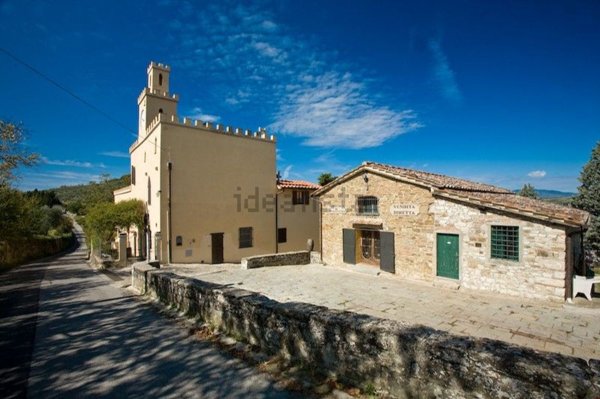 esavano in vendita a Pelago