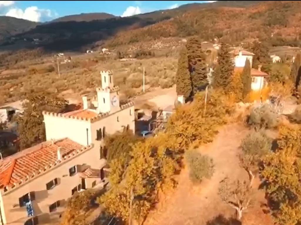 casa indipendente in vendita a Pelago