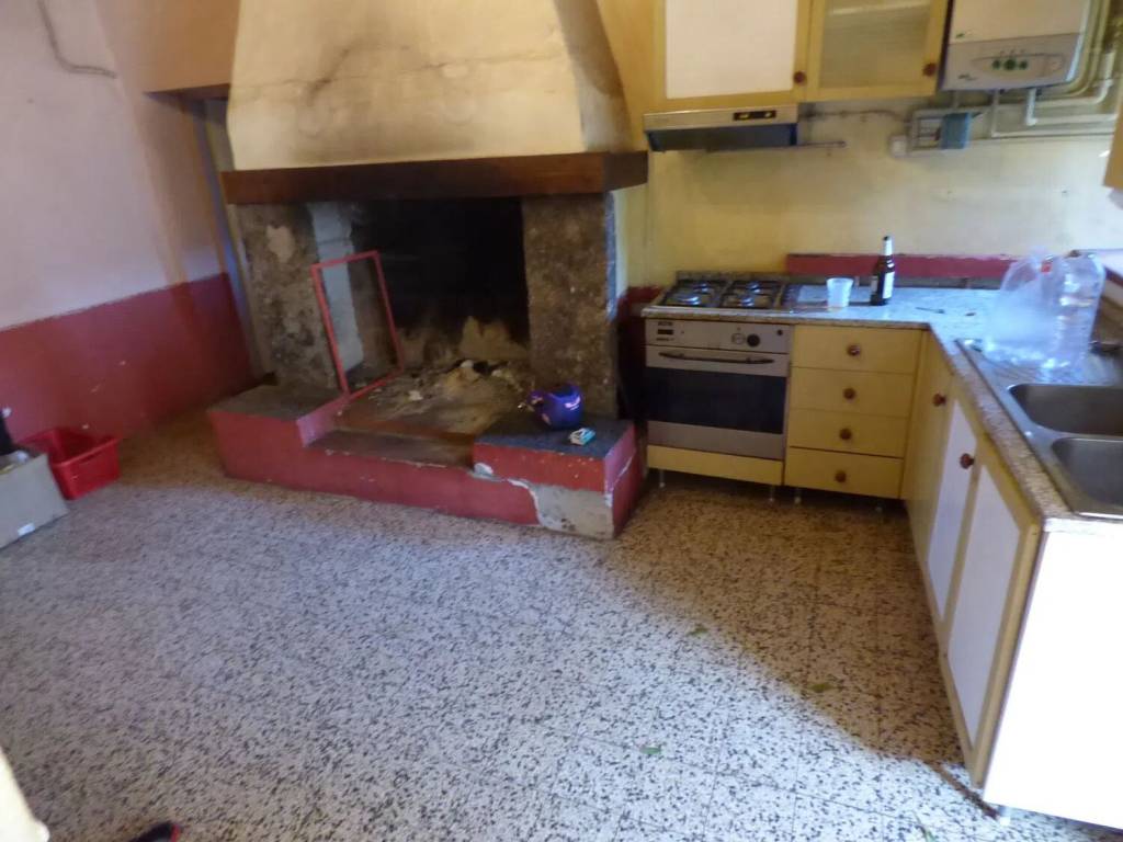 casa indipendente in vendita a Pelago