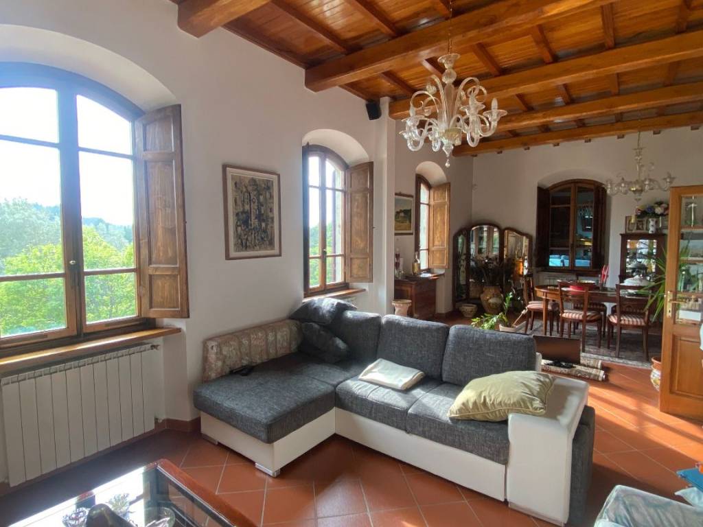 casa indipendente in vendita a Pelago in zona Consuma