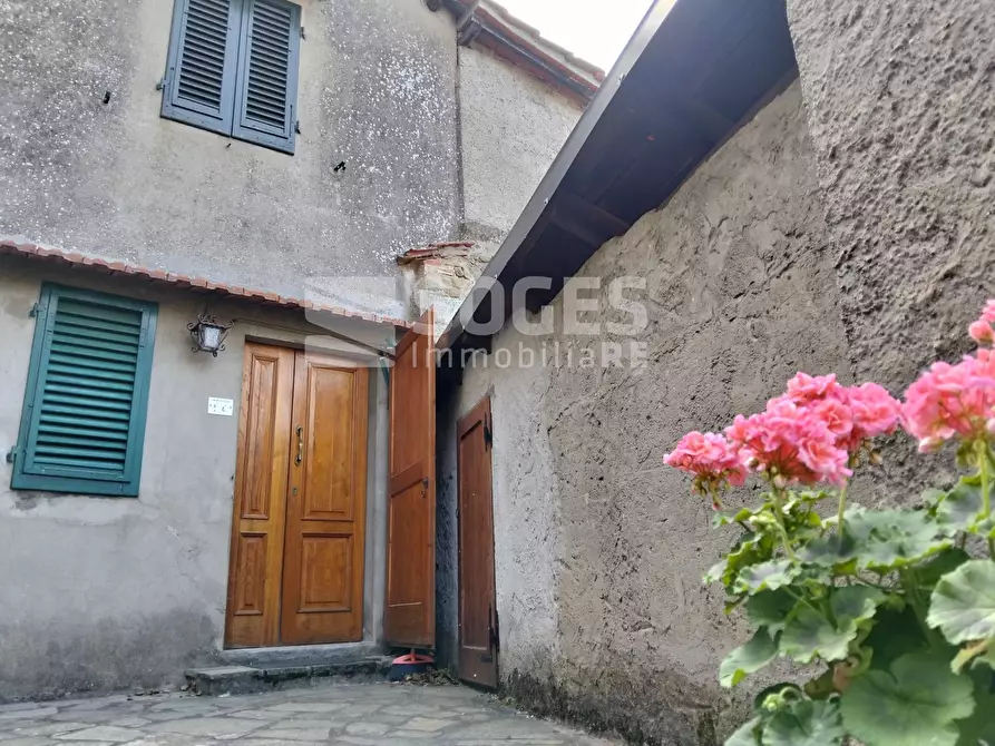 appartamento in vendita a Pelago in zona Raggioli