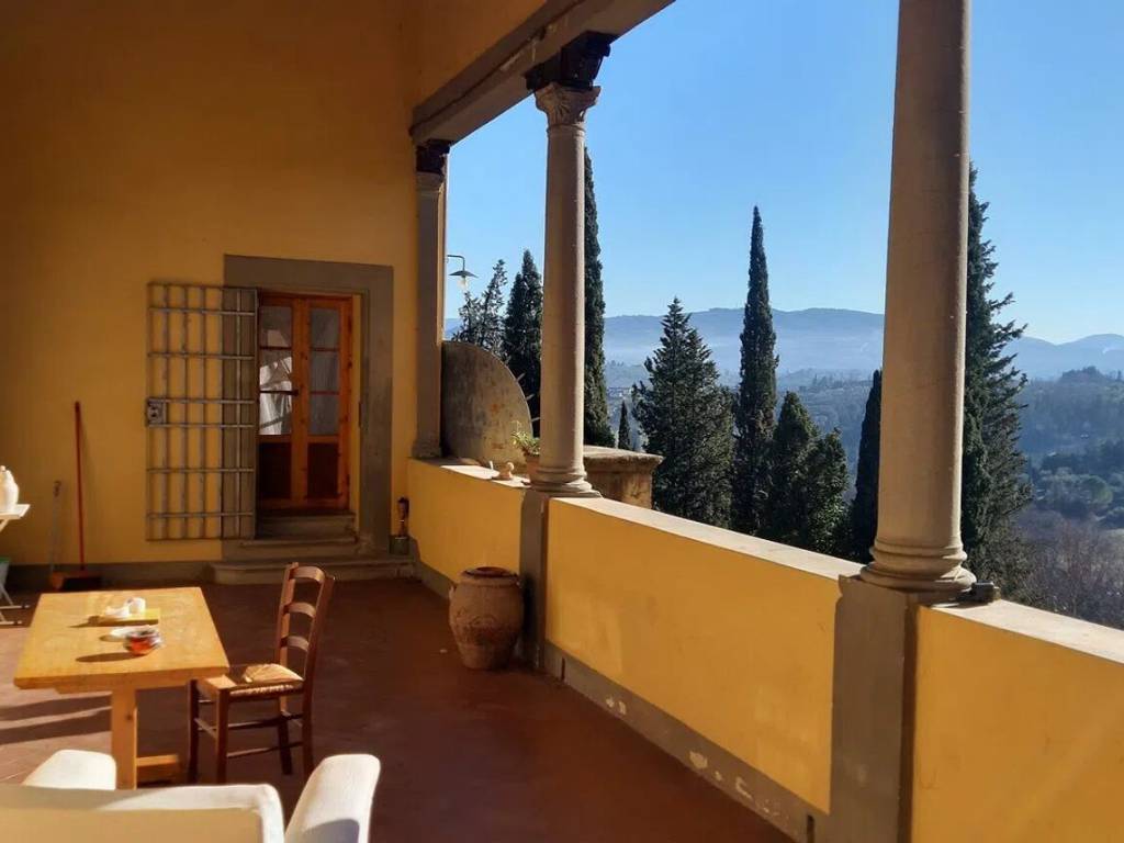 villa in vendita a Pelago