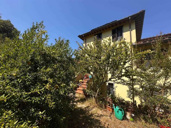 casa indipendente in vendita a Pelago in zona San Francesco