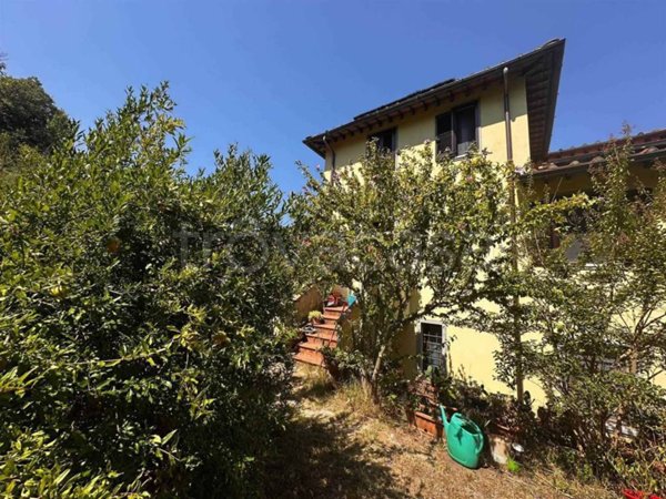 casa indipendente in vendita a Pelago in zona San Francesco