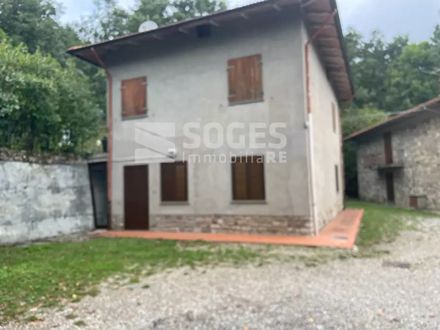casa semindipendente in vendita a Pelago in zona Consuma
