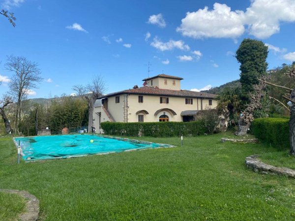 casa indipendente in vendita a Pelago