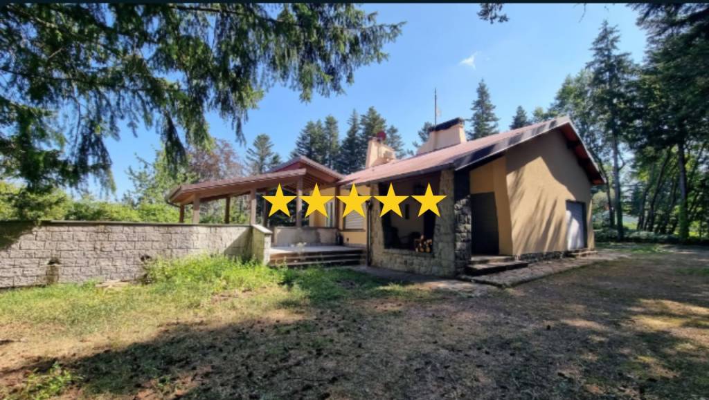 casa indipendente in vendita a Pelago in zona Consuma