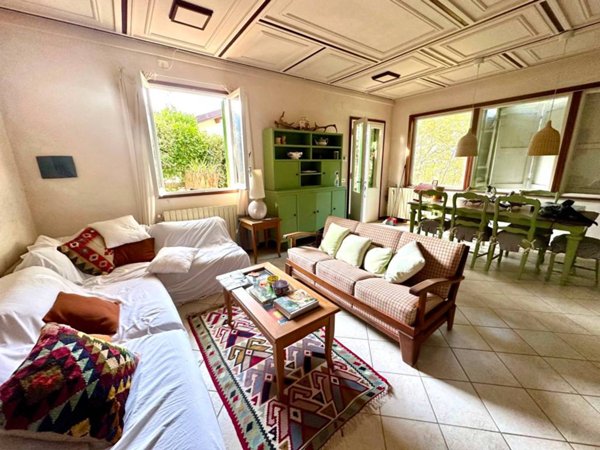 casa indipendente in vendita a Pelago in zona Borselli