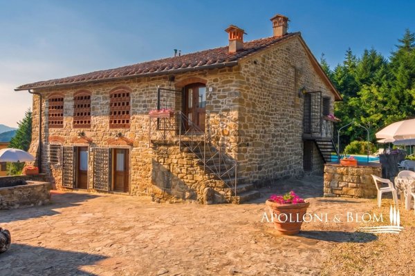 casa indipendente in vendita a Pelago