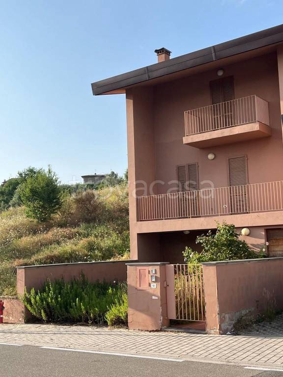 casa indipendente in vendita a Pelago in zona Diacceto