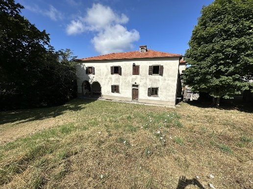 casa indipendente in vendita a Pelago in zona Consuma