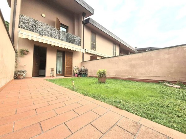 casa indipendente in vendita a Pelago in zona Diacceto