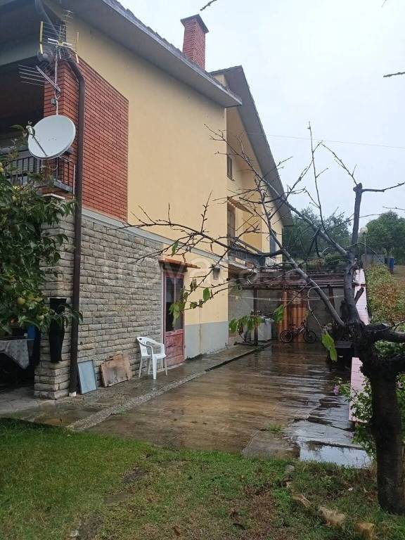 casa indipendente in vendita a Pelago in zona Diacceto