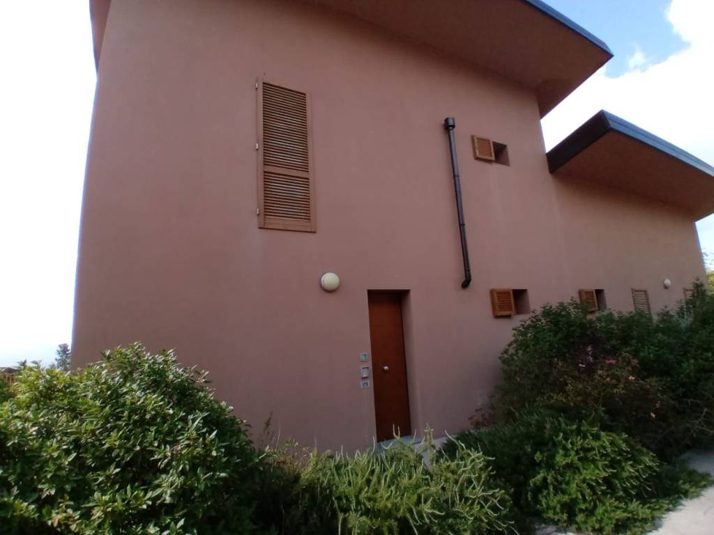 casa indipendente in vendita a Pelago in zona Diacceto