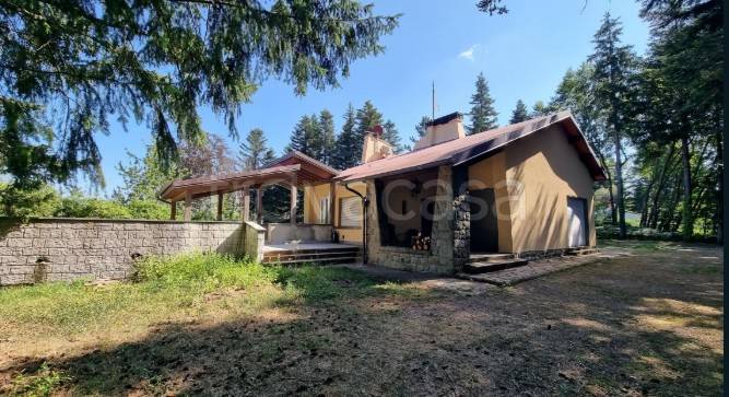 casa indipendente in vendita a Pelago in zona Consuma