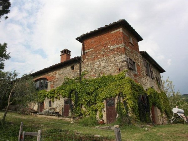 casa indipendente in vendita a Pelago