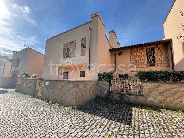 casa indipendente in vendita a Pelago in zona Diacceto