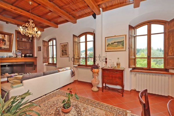 casa indipendente in vendita a Pelago in zona Consuma