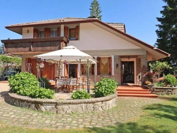 casa indipendente in vendita a Pelago in zona Consuma