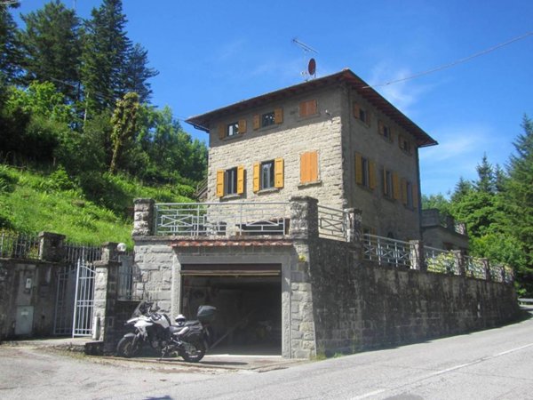 casa indipendente in vendita a Pelago in zona Consuma