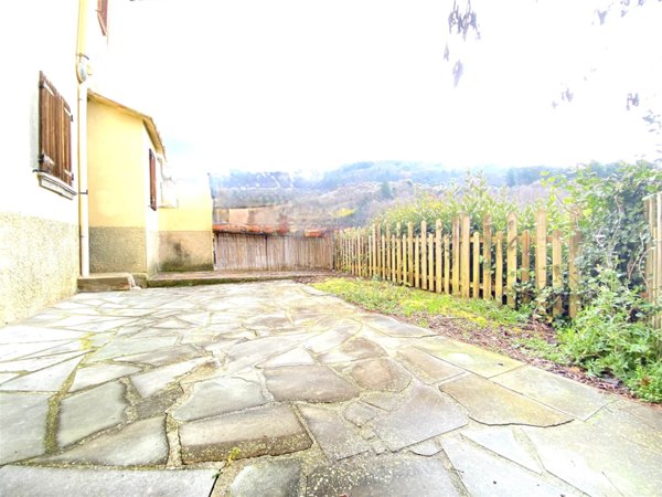 appartamento in vendita a Pelago in zona Paterno