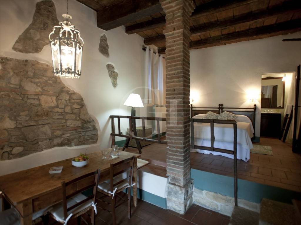 casa indipendente in vendita a Pelago