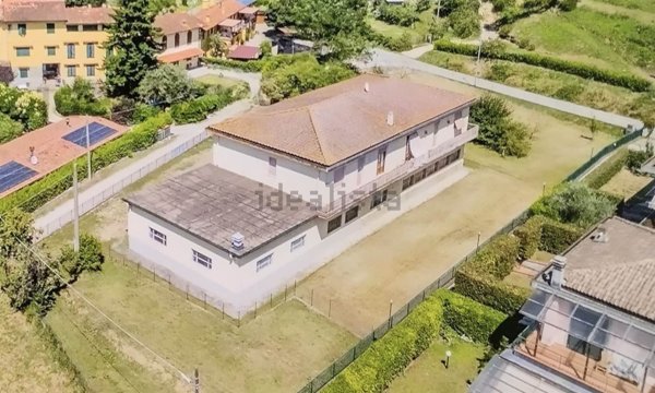 casa indipendente in vendita a Pelago in zona Diacceto