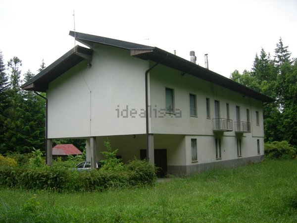 casa indipendente in vendita a Pelago