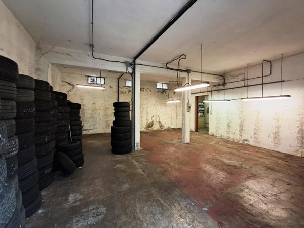 locale di sgombero in vendita a Pelago in zona San Francesco