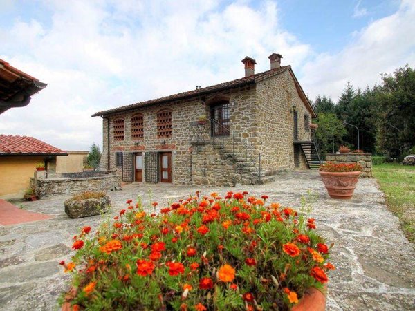 casa indipendente in vendita a Pelago in zona Diacceto